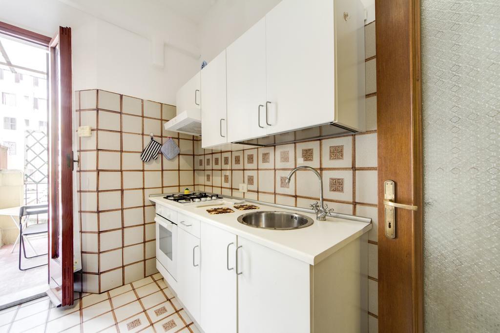 Apartment Colosseo Rome Chambre photo