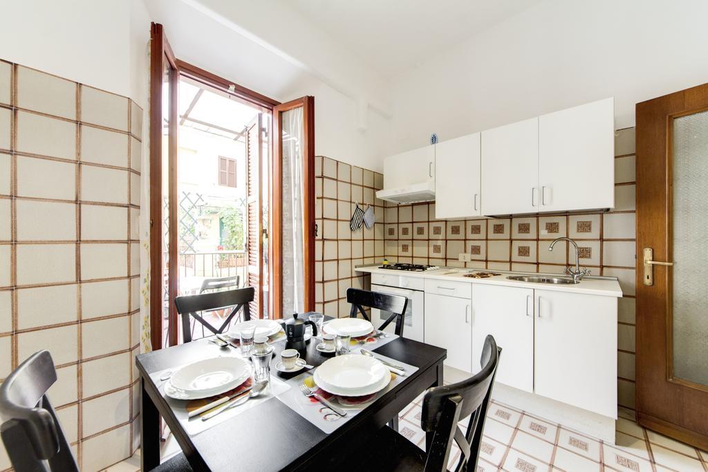 Apartment Colosseo Rome Chambre photo